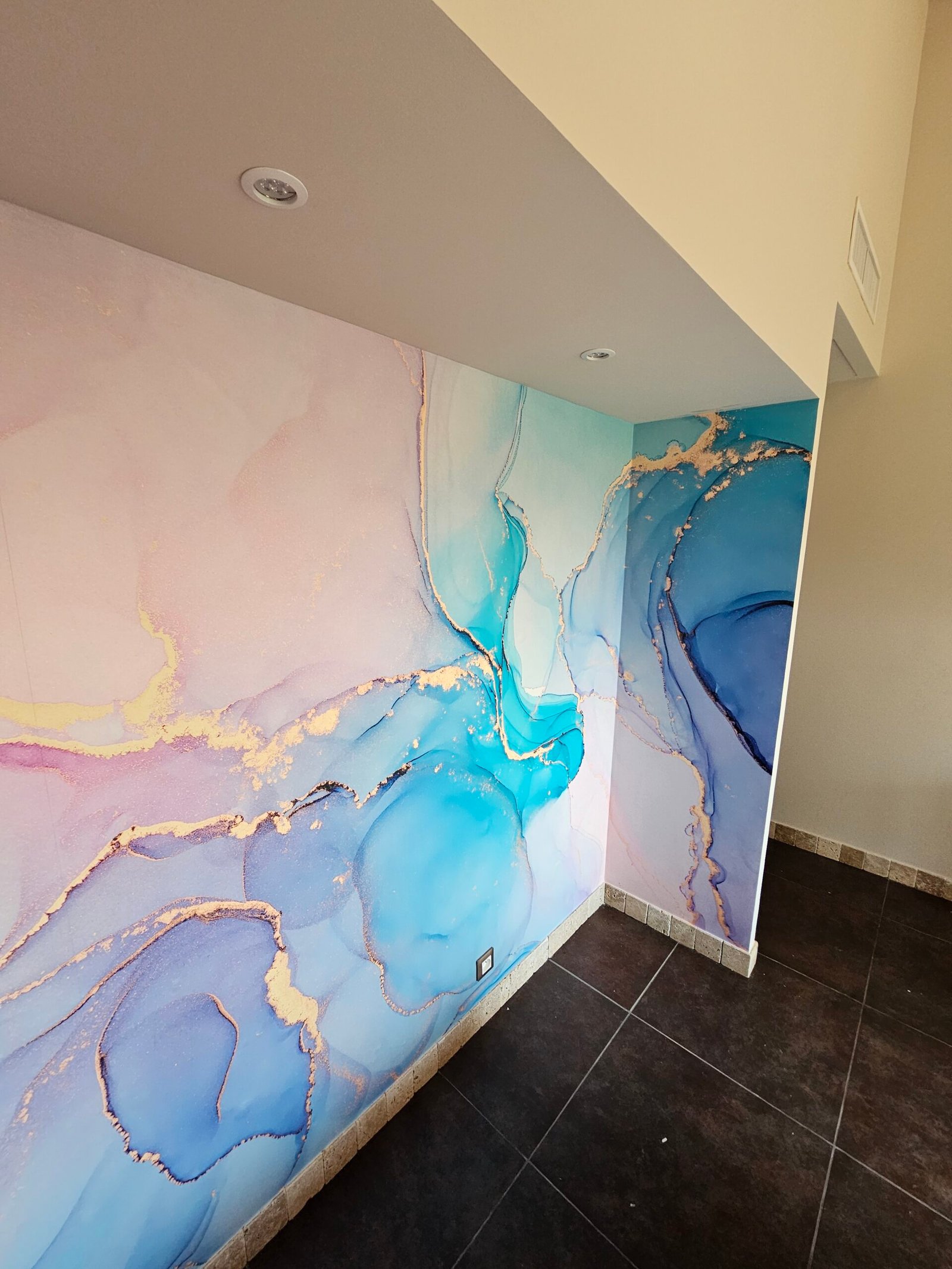 E.U.R.L Sully painting décor - Entreprise de peinture intérieure Le Lavandou en image